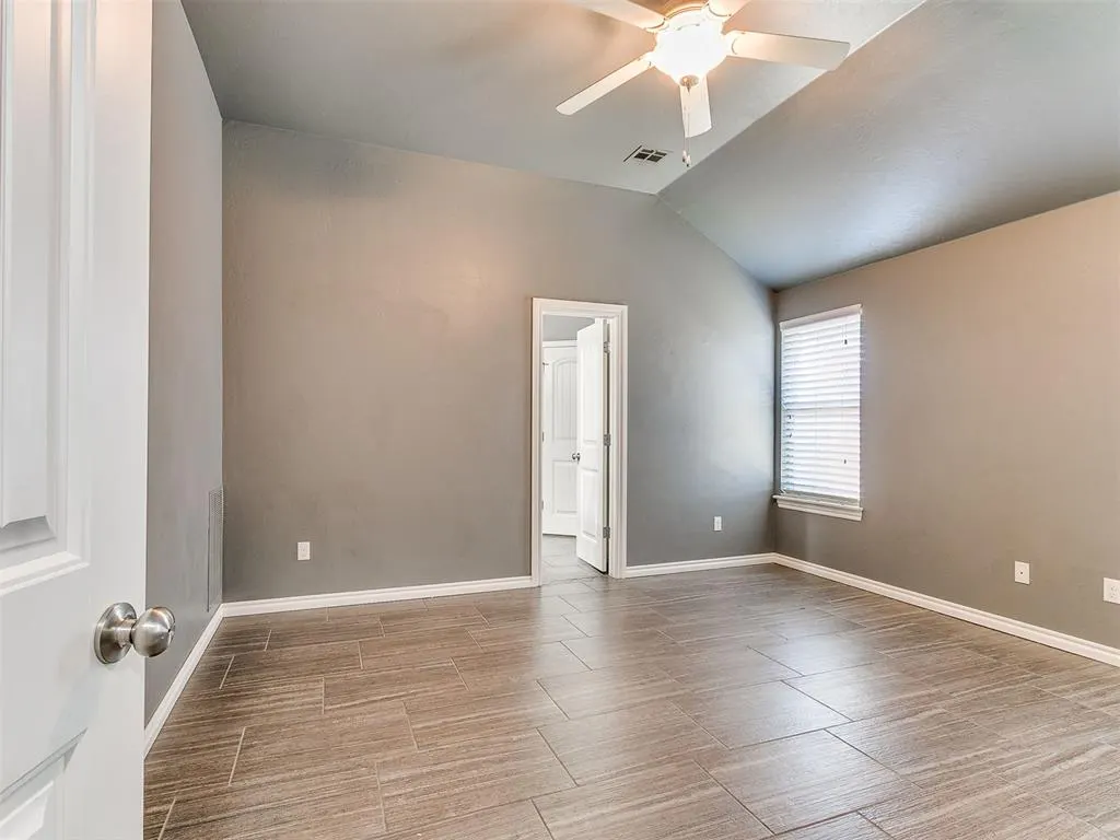 Photo 20 — 712 S Patterson Drive, Moore, OK 73160