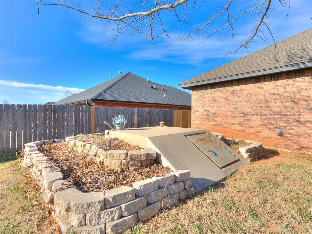 Photo 31 — 712 S Patterson Drive, Moore, OK 73160
