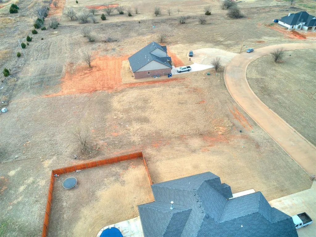 Photo 16 — 4660 Ranchero Drive, Edmond, OK 73025