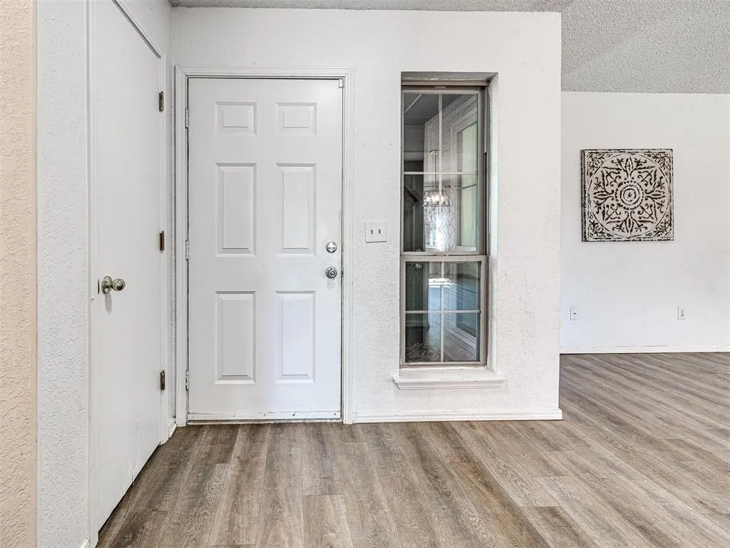 Photo 7 — 1416 Huntington Drive, Edmond, OK 73012