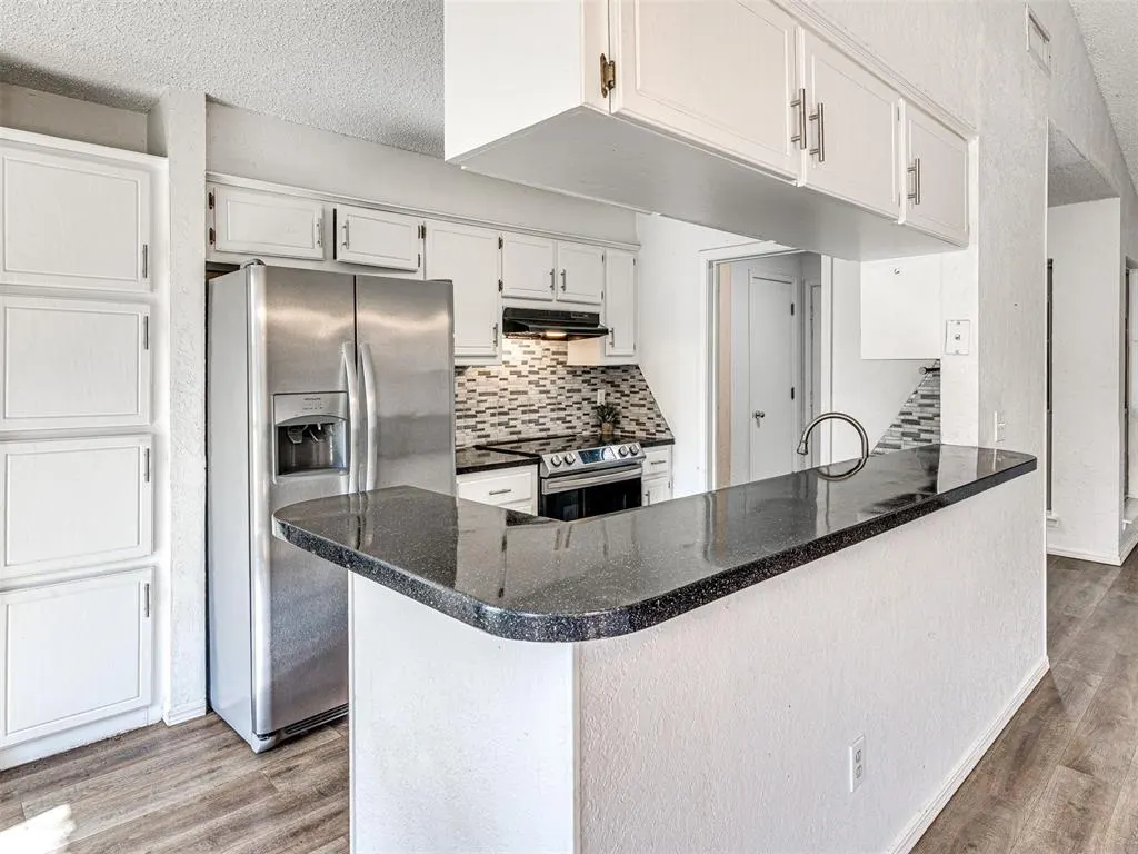Photo 16 — 1416 Huntington Drive, Edmond, OK 73012