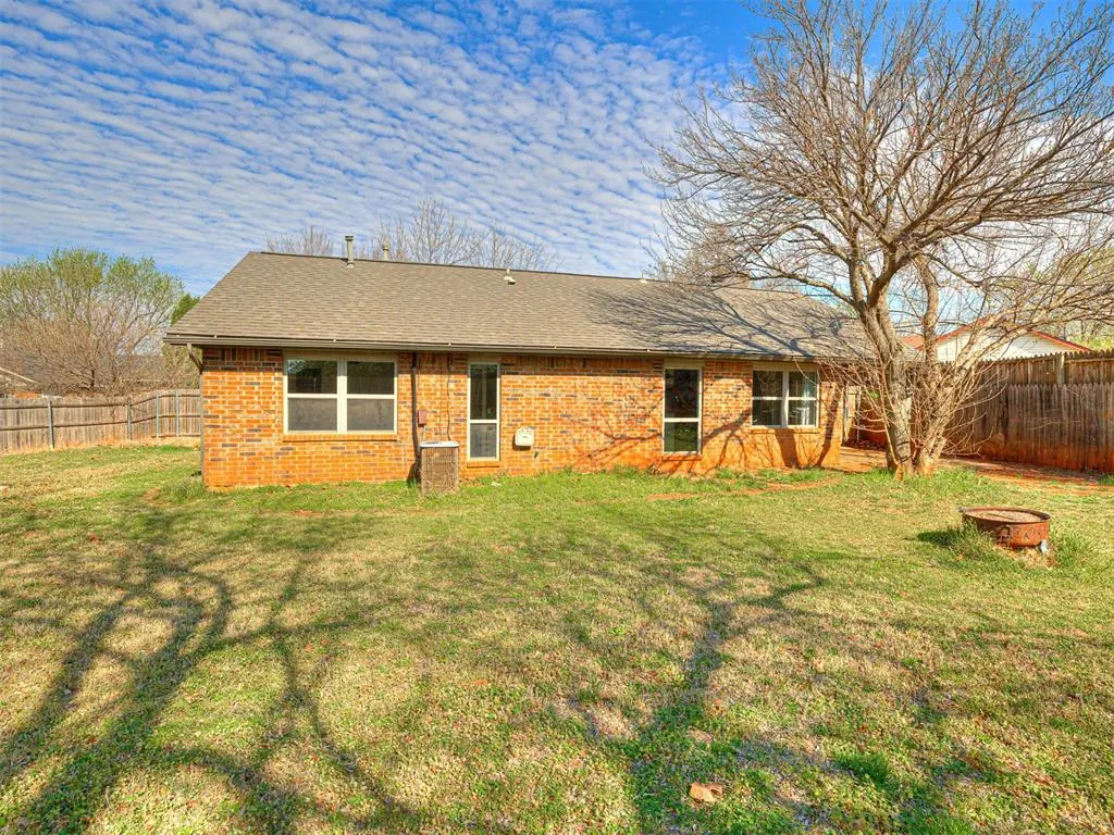 Photo 34 — 1416 Huntington Drive, Edmond, OK 73012