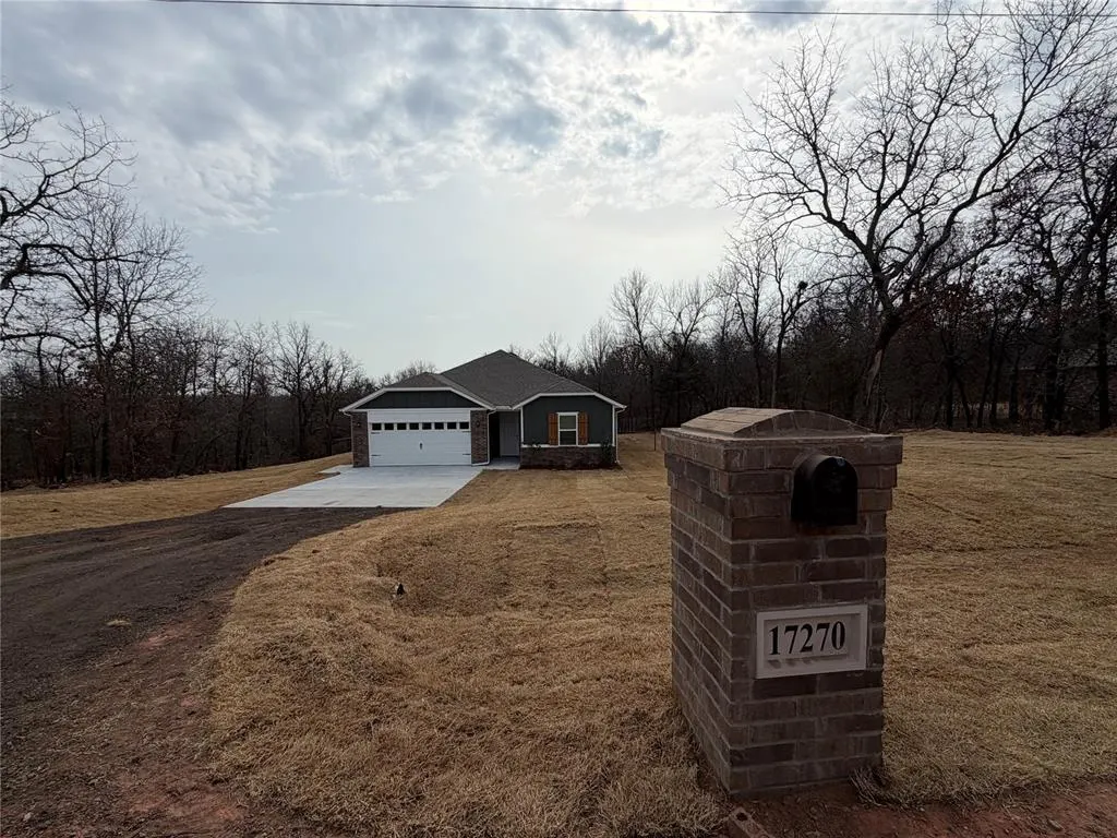 Front exterior — 17270 Lantana Loop, Newalla, OK 74857