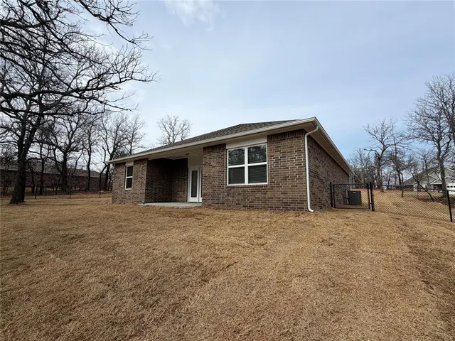 Photo 5 — 17270 Lantana Loop, Newalla, OK 74857