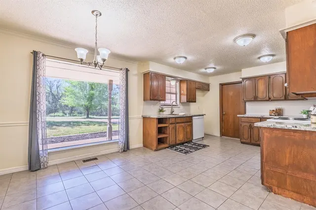 Photo 8 — 39408 Hazel Dell Road, Shawnee, OK 74804
