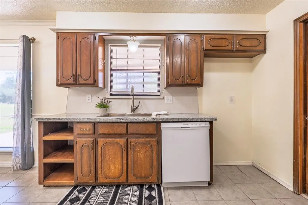 Photo 6 — 39408 Hazel Dell Road, Shawnee, OK 74804