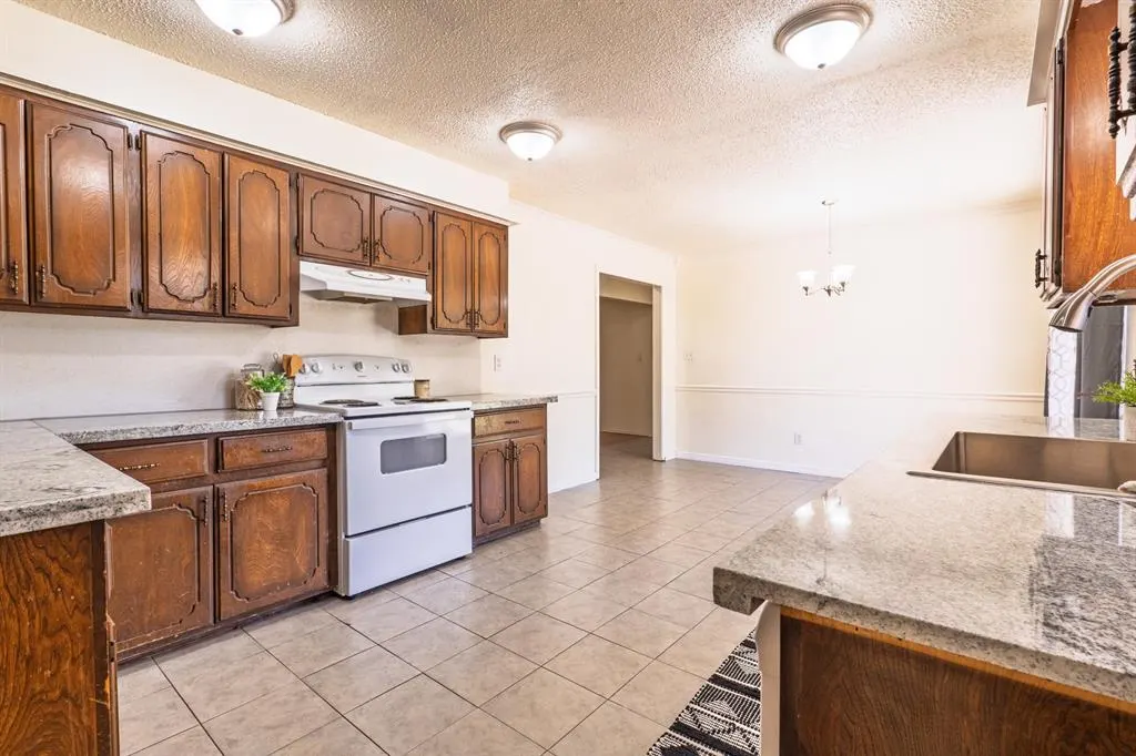 Photo 4 — 39408 Hazel Dell Road, Shawnee, OK 74804
