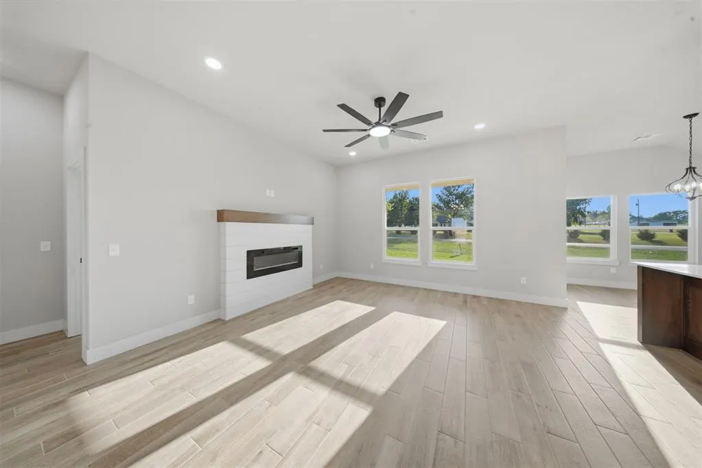 Photo 6 — 831 Virginia Avenue, Newcastle, OK 73065