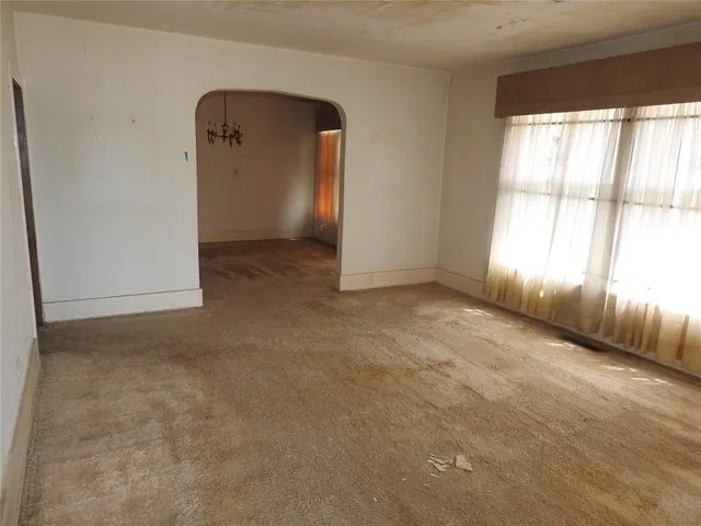 Photo 5 — 1428 N Bryant Avenue, Oklahoma City, OK 73117
