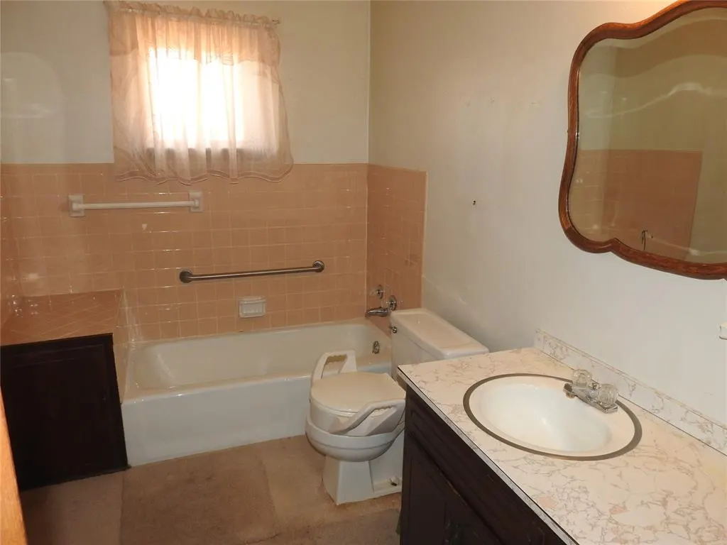 Photo 16 — 1428 N Bryant Avenue, Oklahoma City, OK 73117