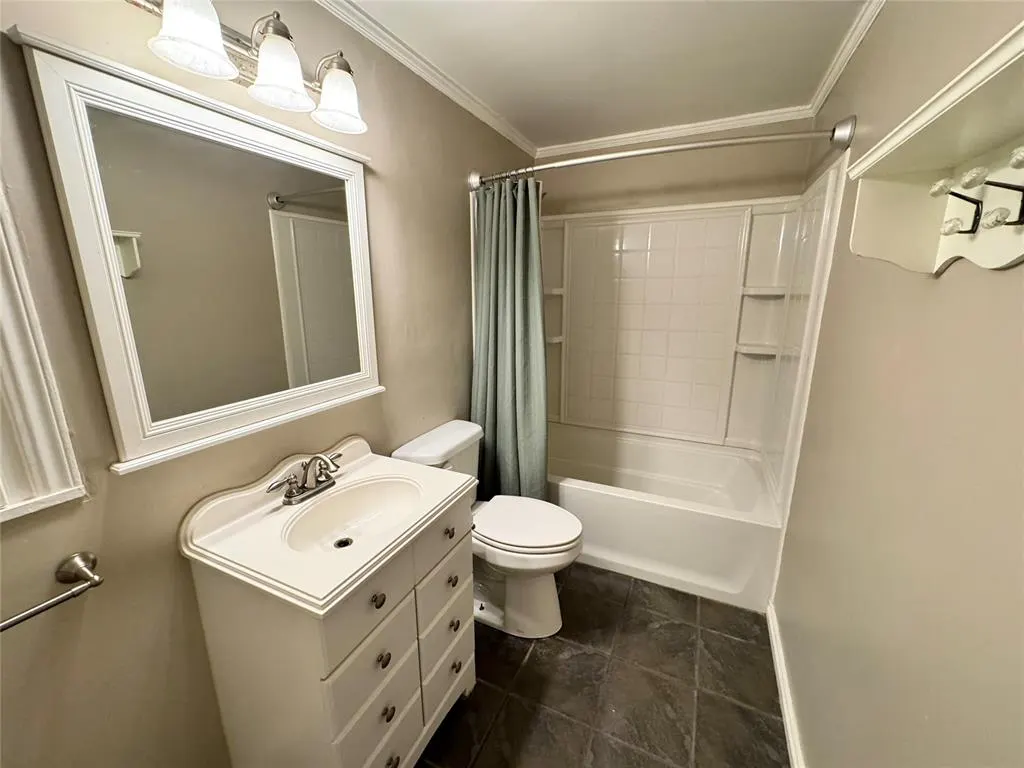 Photo 10 — 3108 Orlando Road, Oklahoma City, OK 73120