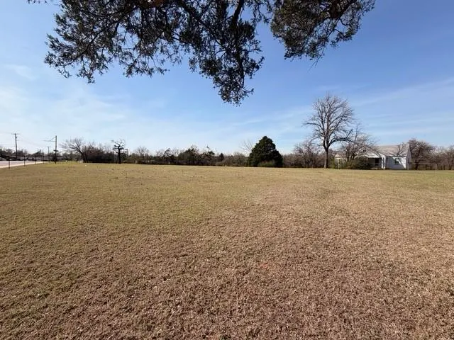Front exterior — 527 NE 63RD Street, Oklahoma City, OK 73105