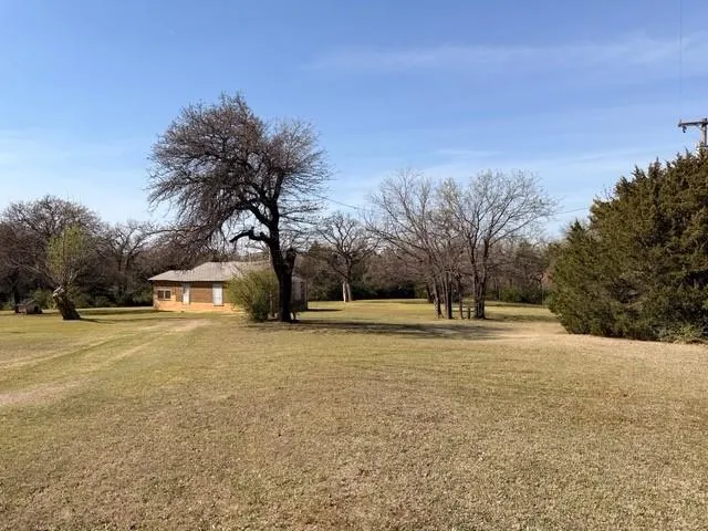 Photo 4 — 527 NE 63RD Street, Oklahoma City, OK 73105