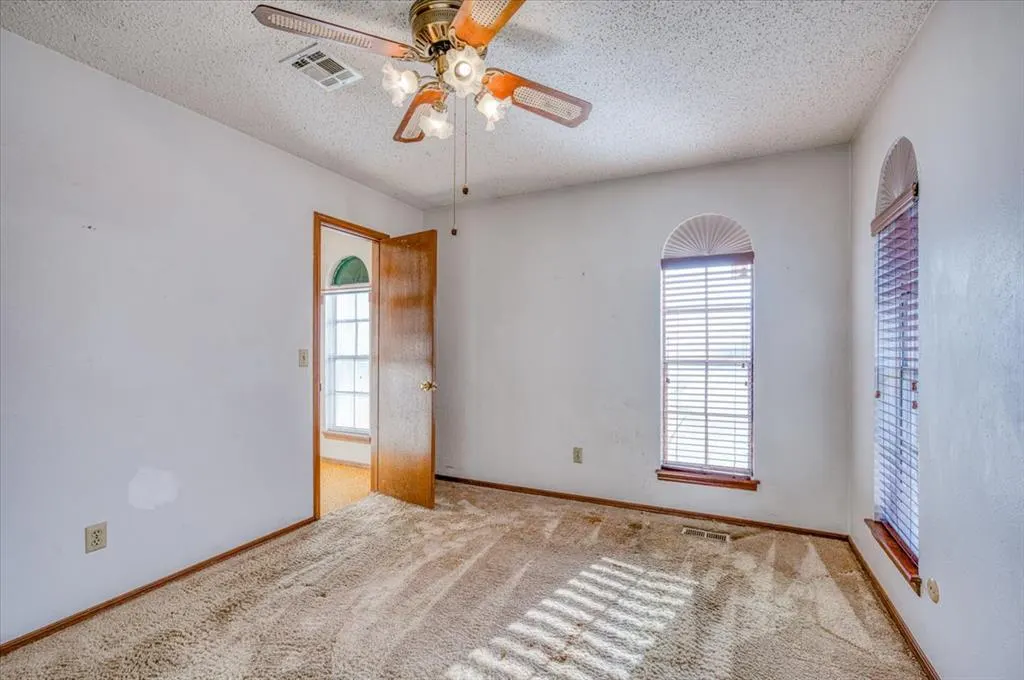 Photo 29 — 3917 Clendon Way, Del City, OK 73115