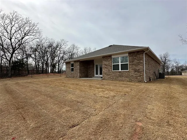 Photo 5 — 16990 Buck Circle, Newalla, OK 74857