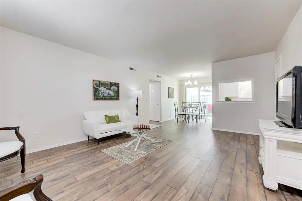 Photo 5 — 11415 N May Avenue A, Oklahoma City, OK 73120