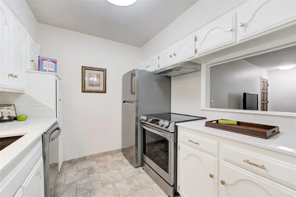 Photo 15 — 11415 N May Avenue A, Oklahoma City, OK 73120