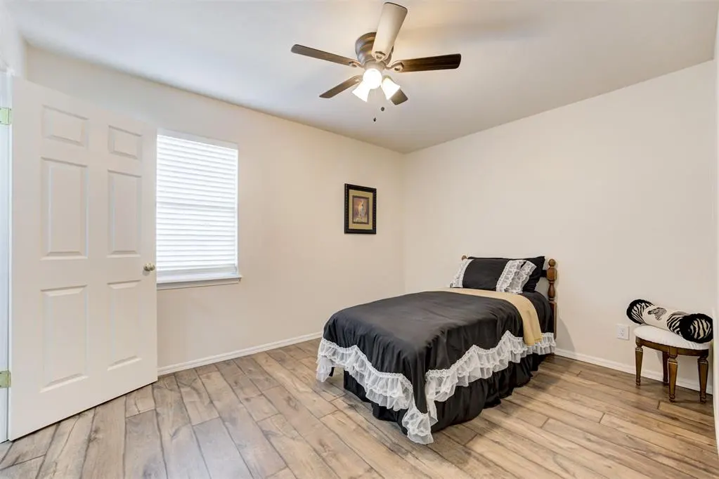 Photo 24 — 11415 N May Avenue A, Oklahoma City, OK 73120
