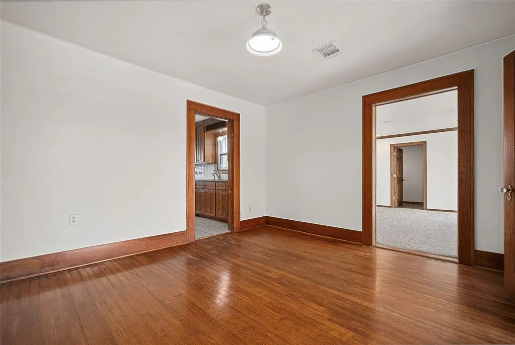 Photo 19 — 209 N Rush Avenue, Rush Springs, OK 73082