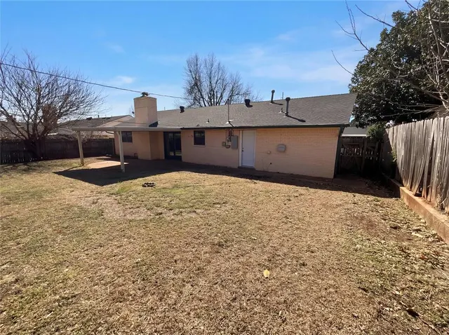 Photo 5 — 2429 NW 109th Street, Oklahoma City, OK 73120