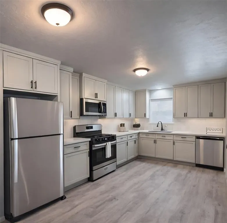 Photo 7 — 701 Royal Avenue, Oklahoma City, OK 73130