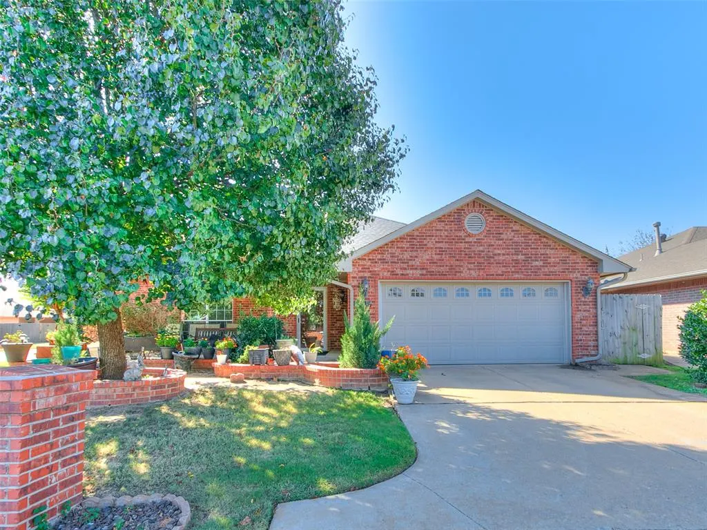 Front exterior — 4836 SE 85th Terrace, Oklahoma City, OK 73135