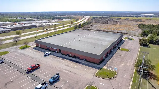 Photo 2 — 1400 N Kennedy Avenue, Shawnee, OK 74801