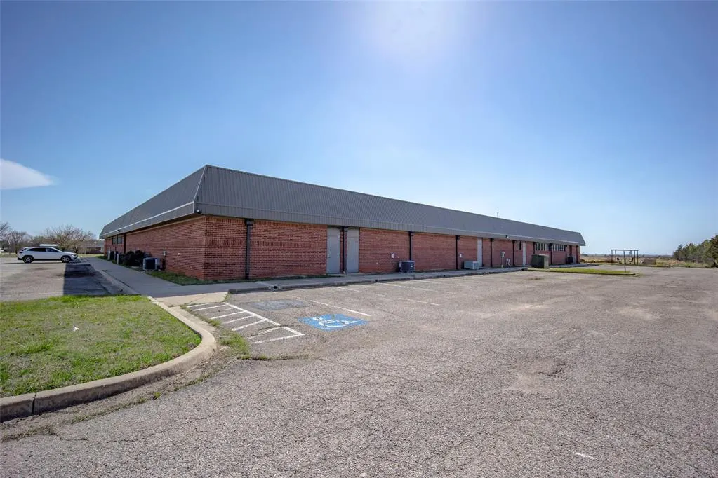 Photo 44 — 1400 N Kennedy Avenue, Shawnee, OK 74801