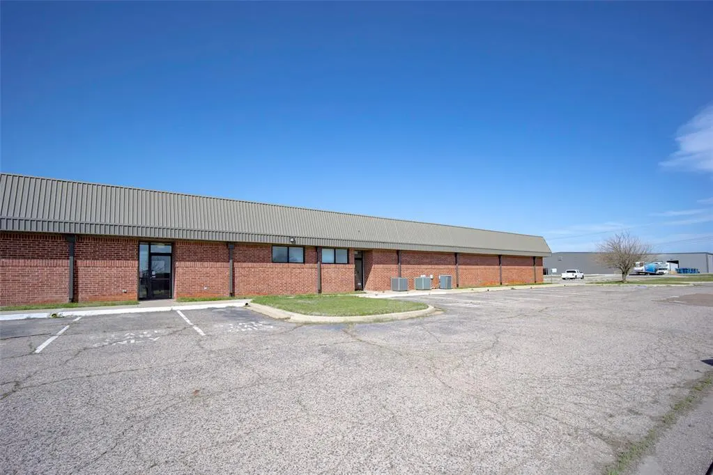 Photo 47 — 1400 N Kennedy Avenue, Shawnee, OK 74801