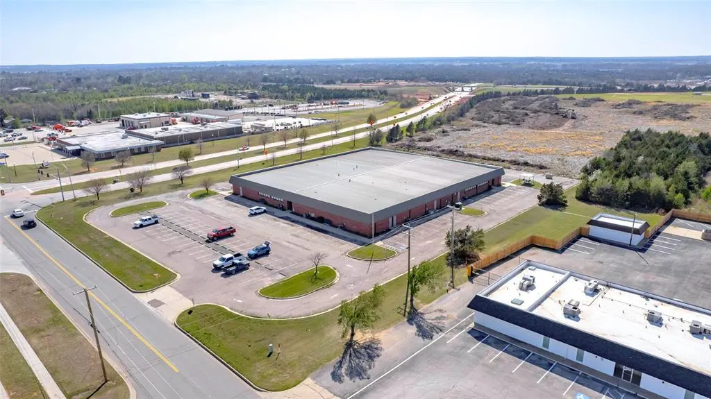 Photo 50 — 1400 N Kennedy Avenue, Shawnee, OK 74801