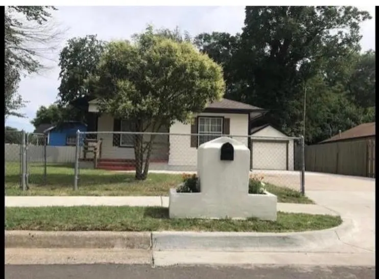 Photo 11 — 1549 SW 24th Street, Oklahoma City, OK 73108