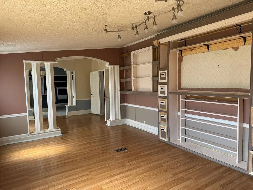 Photo 7 — 12205 SW 27th Street, Yukon, OK 73099
