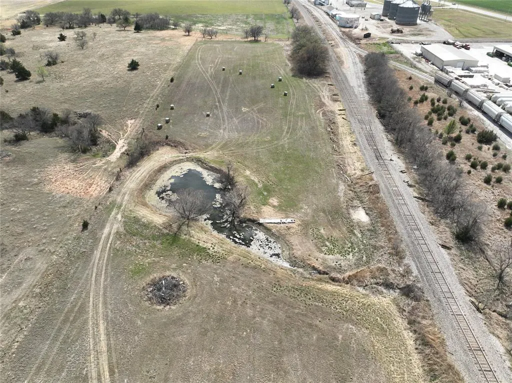 Photo 14 — 305 E Dutton Road, Pocasset, OK 73079