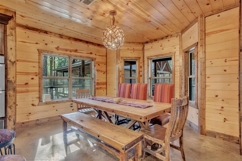 Photo 11 — 658 Sugar Pine Loop, Broken Bow, OK 74728