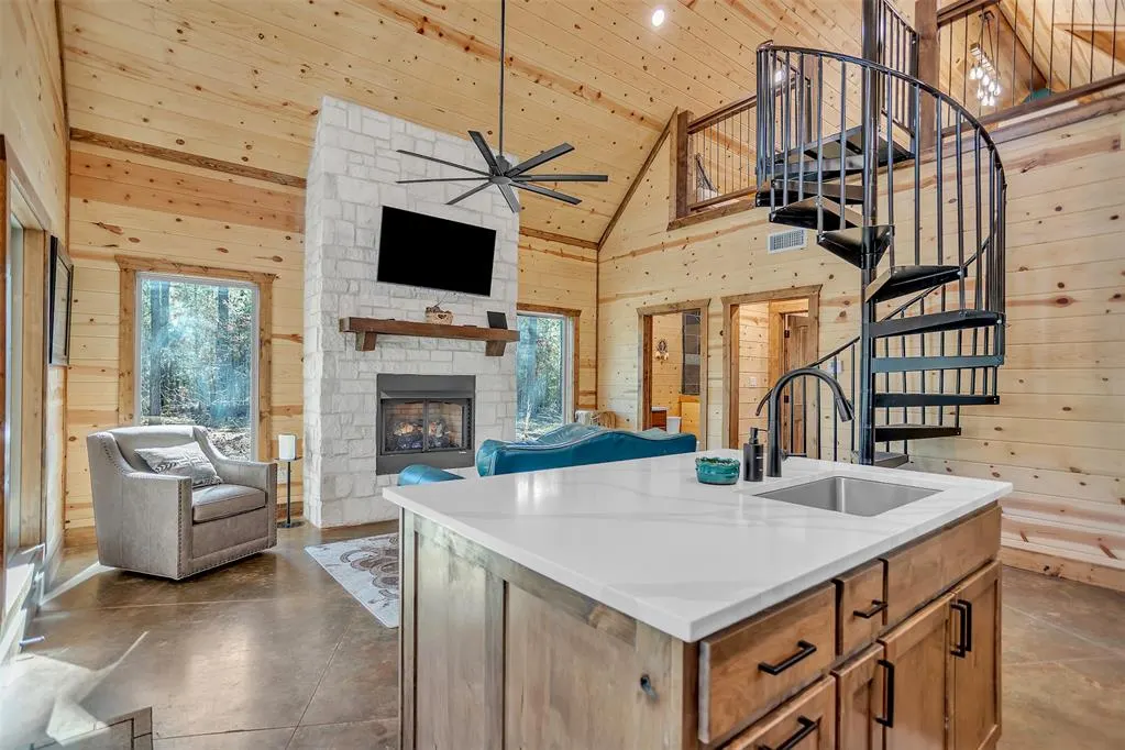 Photo 27 — 658 Sugar Pine Loop, Broken Bow, OK 74728