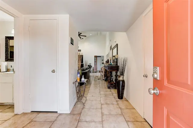 Photo 5 — 2121 NW 115th Terrace, Oklahoma City, OK 73120