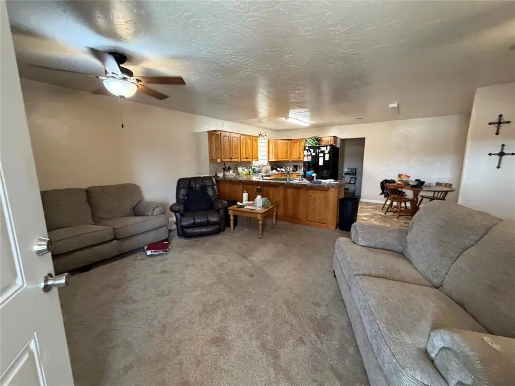Photo 5 — 709 E N Boundary Highway, Sentinel, OK 73664