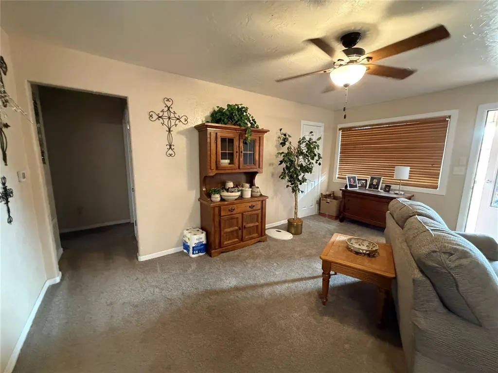 Photo 6 — 709 E N Boundary Highway, Sentinel, OK 73664