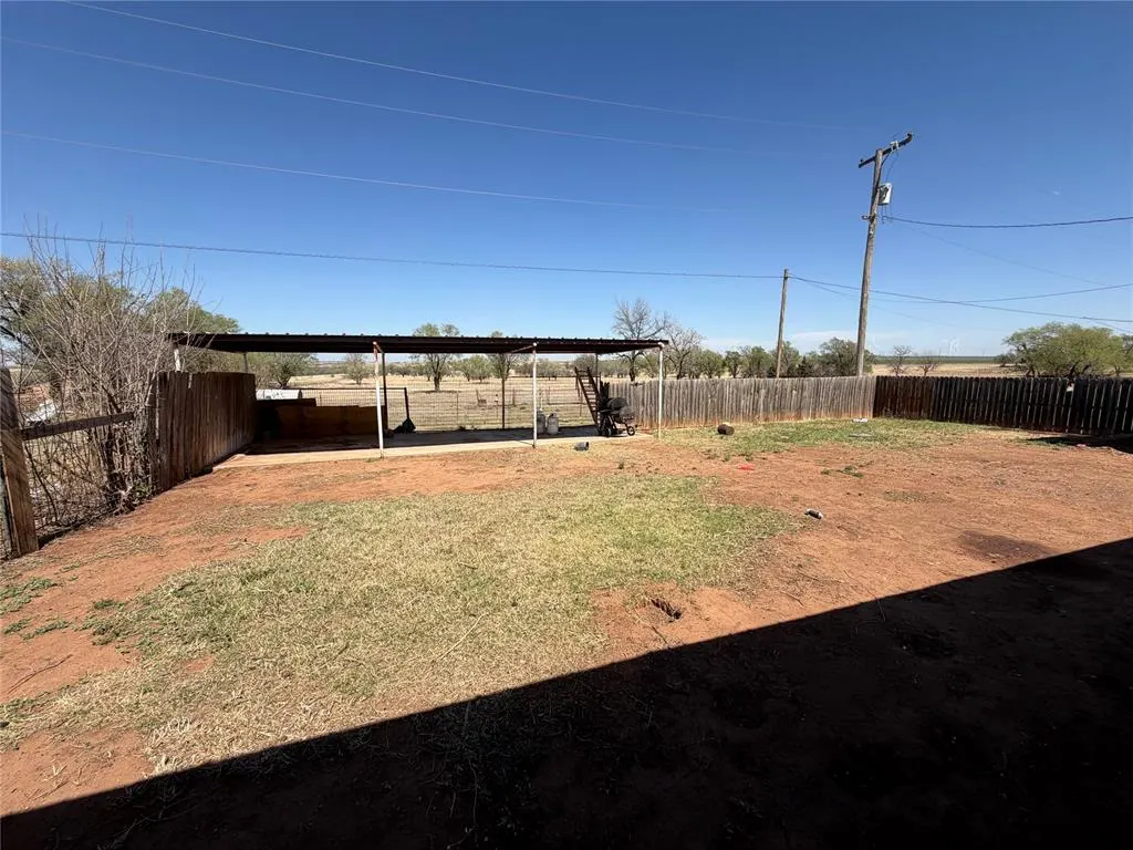 Photo 20 — 709 E N Boundary Highway, Sentinel, OK 73664