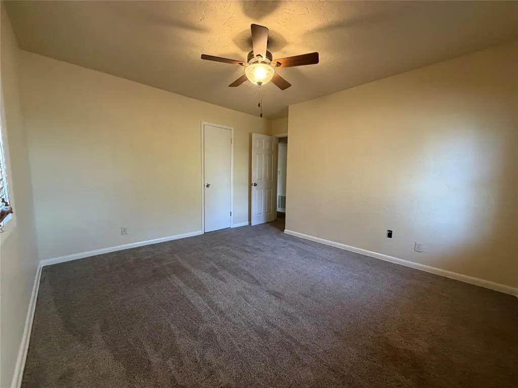 Photo 32 — 709 E N Boundary Highway, Sentinel, OK 73664