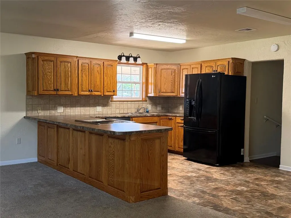 Photo 40 — 709 E N Boundary Highway, Sentinel, OK 73664
