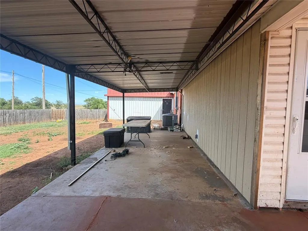 Photo 42 — 709 E N Boundary Highway, Sentinel, OK 73664