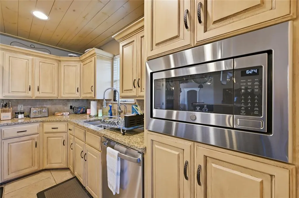 Photo 7 — 14503 S HARRAH Road, Luther, OK 73054