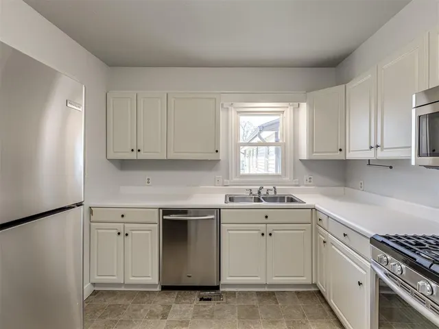 Photo 8 — 94 Shirley Lane, Edmond, OK 73003