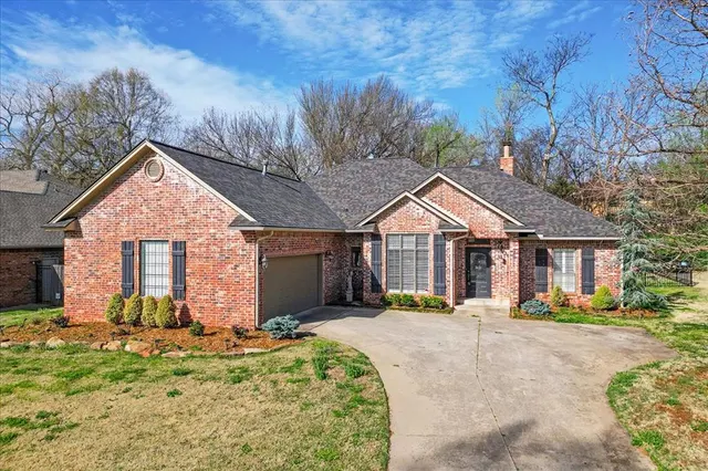 Front exterior — 1517 Tahlequah Drive, Edmond, OK 73013