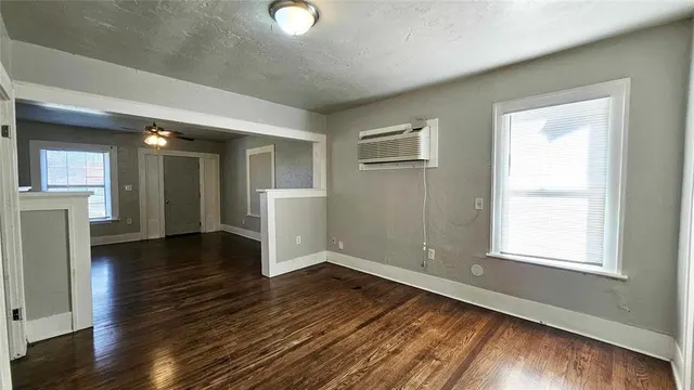 Photo 7 — 1312 NW 12th Street, Oklahoma City, OK 73106