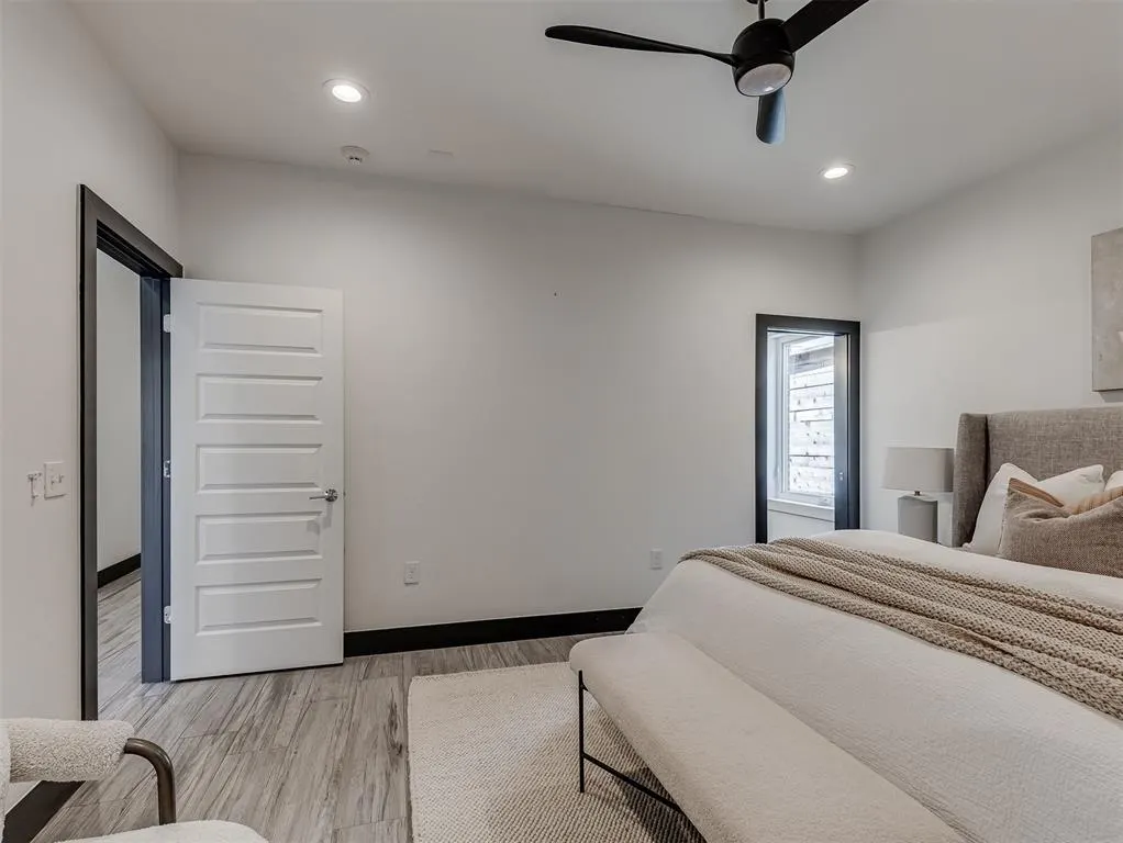 Photo 31 — 911 NW 13 Street A&B, Oklahoma City, OK 73106