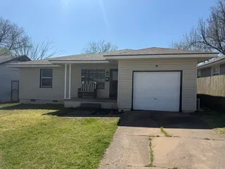 Sold home at 1211 Rose Drive