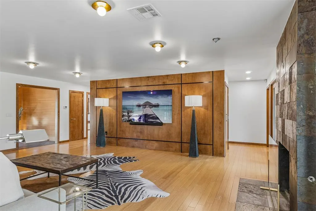 Photo 10 — 810 Hoover Street, Norman, OK 73072