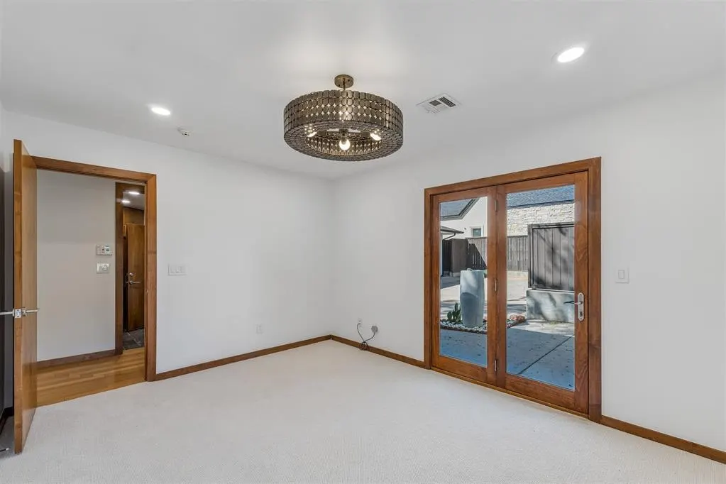 Photo 24 — 810 Hoover Street, Norman, OK 73072